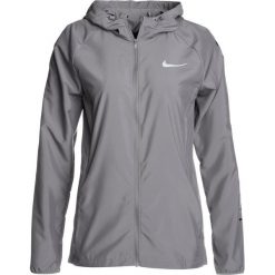 Nike Performance ESSENTIAL JAKET HOODED Kurtka do biegania gunsmoke/black/reflective silver. Szare kurtki damskie do biegania Nike Performance, xs, z materiału. W wyprzedaży za 239,25 zł.