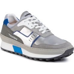 Sneakersy TOGOSHI - TG-12-04-000175 639. Szare sneakersy męskie Togoshi, bez wzorów, z zamszu, bez zapięcia. W wyprzedaży za 269,00 zł.