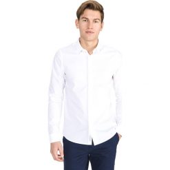 Calvin Klein Koszula Biały. Białe koszule męskie Calvin Klein, l, bez wzorów, z elastanu, bez kołnierzyka, z długim rękawem. Za 393,95 zł.