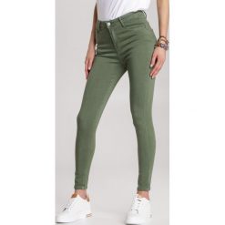 Ciemnozielone Spodnie Skinny Dalivere. Zielone spodnie damskie Renee, bez wzorów. Za 89,99 zł.