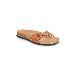 Klapki Casual Attitude JALAYABE. Pomarańczowe klapki damskie Casual Attitude, bez wzorów, bez obcasa. Za 76,30 zł.
