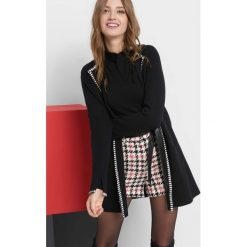 Kardigan z dużymi kieszeniami. Czarne kardigany damskie marki Orsay, xs, z dzianiny. Za 139,99 zł.