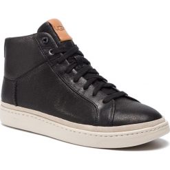 Sneakersy UGG - M Cali Sneaker 1094653 M/Blk. Czarne sneakersy męskie Ugg, bez zapięcia. W wyprzedaży za 469,00 zł.