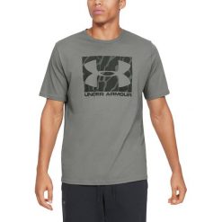 Under Armour Boxed Sportstyle Koszulka Szary. Szare podkoszulki męskie Under Armour, s, z nadrukiem, z bawełny, z krótkim rękawem. Za 119,95 zł.