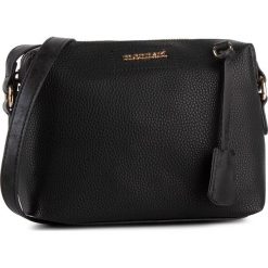 Torebka MONNARI - BAG7000-020 Black. Czarne listonoszki damskie Monnari, bez wzorów, ze skóry ekologicznej, bez dodatków. W wyprzedaży za 139,00 zł.