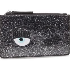 Torebka CHIARA FERRAGNI - 20AI-CFPT001 Black. Szare torebki klasyczne damskie Chiara Ferragni, bez wzorów, ze skóry ekologicznej, wizytowe, bez dodatków. Za 449,00 zł.