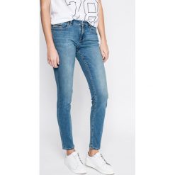 Calvin Klein Jeans - Jeansy. Niebieskie rurki damskie marki Calvin Klein Jeans. Za 449,90 zł.