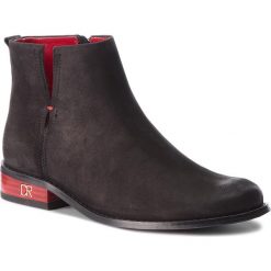 Botki CARINII - B4342 360-000-000-C97. Czarne buty zimowe damskie Carinii, z nubiku, na obcasie. W wyprzedaży za 239,00 zł.