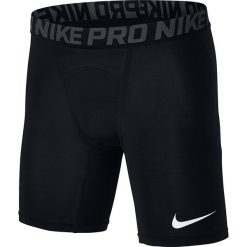Spodenki termoaktywne męskie NIKE PRO SHORT / 838061-010. Czarne spodenki i szorty męskie marki Nike, m, sportowe, na fitness i siłownię. Za 99,00 zł.