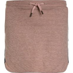 Scotch R'Belle SOFT GLITTER SKIRT WITH SPORTY TAPES Spódnica mini sunglow. Różowe minispódniczki marki Scotch R'Belle, z bawełny, sportowe, sportowe. Za 209,00 zł.