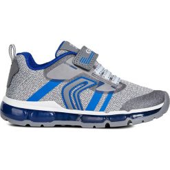 Sneakersy "Android" w kolorze niebiesko-szarym. Szare trampki chłopięce geox kids, bez wzorów, z gumy, bez zapięcia. W wyprzedaży za 139,95 zł.