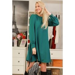 Sukienka PLAMENA GREEN. Zielone sukienki damskie Sukienka PLAMENA GREEN, s, bez wzorów, bez kołnierzyka, z krótkim rękawem, krótkie, mini. W wyprzedaży za 89,00 zł.