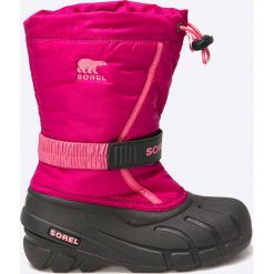 Sorel - Śniegowce dziecięce Youth Flurry™ 684. Różowe śniegowce dziewczęce Sorel, z okrągłym noskiem, bez zapięcia. W wyprzedaży za 179,90 zł.