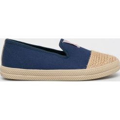 Cross Jeans - Espadryle. Niebieskie espadryle damskie Cross Jeans, bez wzorów, z jeansu, bez obcasa, na obcasie. W wyprzedaży za 59,90 zł.