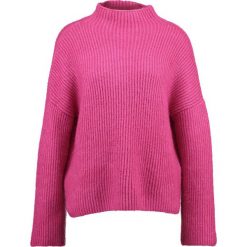 Swetry klasyczne damskie: Vila VIGRIP Sweter beetroot purple