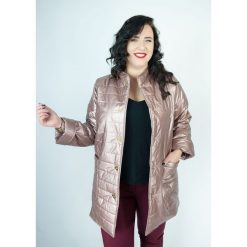 Pudełkowy metalizowany płaszcz - kurtka OVERSIZE PLUS SIZE WIOSNA. Różowe kurtki damskie Moda Size Plus Iwanek, na zimę, s, bez wzorów, z tkaniny, bez kaptura, trekkingowe. W wyprzedaży za 185,00 zł.