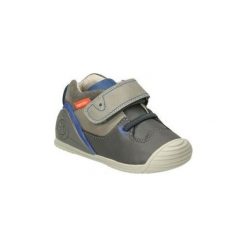 Buty Dziecko Biomecanics 191156 B. Szare trampki dziewczęce Biomecanics, bez wzorów, bez zapięcia. Za 263,69 zł.