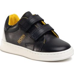 Sneakersy BOSS - J09131 S Navy 849. Niebieskie trampki chłopięce Boss, bez wzorów, ze skóry ekologicznej, na rzepy. Za 349,00 zł.