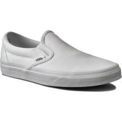 Tenisówki VANS - Classic Slip-On VN000EYEW00 True White. Białe półbuty damskie Vans, bez wzorów, z gumy, bez obcasa, na płaskiej podeszwie, bez zapięcia. W wyprzedaży za 209,00 zł.