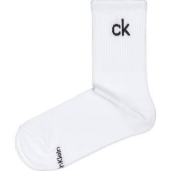 Calvin Klein Skarpetki Biały. Białe skarpetki damskie Calvin Klein, bez wzorów, z elastanu. Za 33,95 zł.