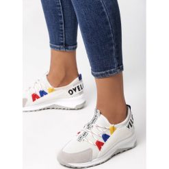 Szaro-Różowe Sneakersy Note. Szare buty sportowe damskie Born2be, z nadrukiem, sportowe. Za 89,99 zł.
