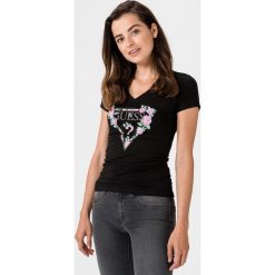 Guess Britney Koszulka Czarny. Czarne koszulki damskie Guess, s, z nadrukiem, z elastanu, bez kołnierzyka. Za 178,95 zł.