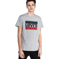 Levi's Koszulka Szary. Szare podkoszulki męskie Levi's®, s, z haftami, z bawełny, z krótkim rękawem. Za 102,95 zł.