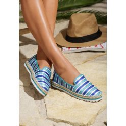 Niebieskie Espadryle Bayadere. Niebieskie espadryle damskie Renee, w paski, bez obcasa, na płaskiej podeszwie. Za 29,99 zł.