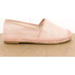 Espadryle zamszowe różowe AF40 Pink. Różowe espadryle damskie ButyModne, bez wzorów, ze lnu, bez obcasa, na płaskiej podeszwie. Za 74,46 zł.