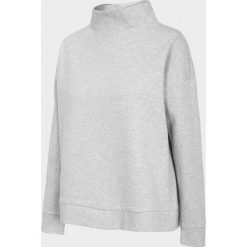 Bluza damska BLD608 - chłodny jasny szary melanż - Outhorn. Szare bluzy damskie Outhorn, bez wzorów, z krótkim rękawem, krótkie, bez kaptura. W wyprzedaży za 99,99 zł.