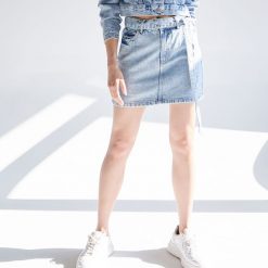 Spódnica mini z paskiem ECO AWARE - Niebieski. Niebieskie spódniczki damskie Sinsay, bez wzorów, mini. Za 59,99 zł.