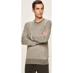 Calvin Klein - Sweter. Szare swetry męskie Calvin Klein, s, bez wzorów, z jedwabiu, z okrągłym kołnierzem, bez kaptura. Za 449,90 zł.