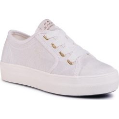 Tenisówki GANT - Leisha 20539441 White G29. Białe półbuty damskie GANT, bez wzorów, z gumy, bez zapięcia. Za 339,00 zł.