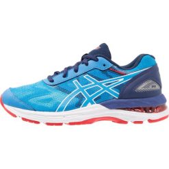 ASICS GELNIMBUS 19 Obuwie do biegania treningowe diva blue/white/indigo blue. Niebieskie buty sportowe chłopięce Asics, z gumy. W wyprzedaży za 239,85 zł.