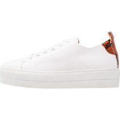 Samsøe & Samsøe BURMA 9638 Sneakersy niskie white. Białe trampki i tenisówki damskie marki Samsøe & Samsøe, ze skóry. Za 669,00 zł.