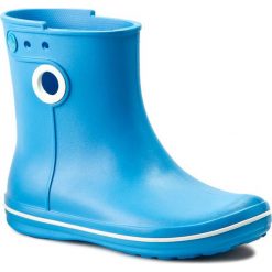 Kalosze CROCS - Jaunt Shorty Boot W 15769 Bluebell. Niebieskie buty zimowe damskie Crocs, z tworzywa sztucznego. W wyprzedaży za 159,00 zł.