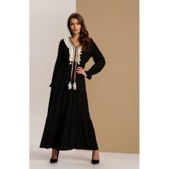Czarna Sukienka Kylraya. Czarne sukienki damskie Renee, s, bez wzorów, bez kołnierzyka, bez rękawów, maxi. Za 129,99 zł.
