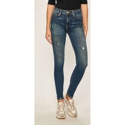 Tommy Hilfiger - Jeansy Como. Niebieskie jeansy damskie TOMMY HILFIGER. W wyprzedaży za 429,90 zł.