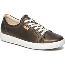 Półbuty ECCO - Soft 7 W 43000351543 Deep Forest Metallic. Zielone półbuty damskie ecco, na co dzień, bez wzorów, ze skóry, bez obcasa, na płaskiej podeszwie, bez zapięcia. W wyprzedaży za 399,00 zł.