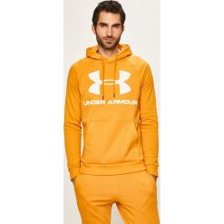 Under Armour - Bluza. Zielone bluzy męskie Under Armour, xl, z nadrukiem, z bawełny, z kapturem, bez rękawów, z kapturem. Za 199,90 zł.