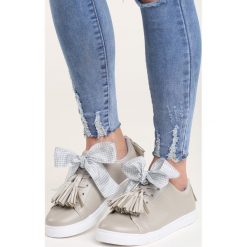 Szare Buty Sportowe Sweet Dreams. Szare buty sportowe damskie Born2be, z aplikacjami, sportowe. Za 39,99 zł.