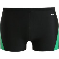 Nike Performance POLY COLOR SURGE Kąpielówki court green. Czarne kąpielówki męskie marki Nike Performance, z materiału. W wyprzedaży za 135,20 zł.