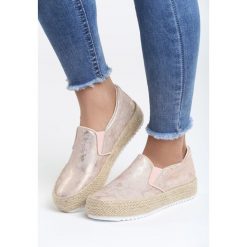 Różowe Slip On Not Fading. Czerwone tenisówki damskie Born2be, z materiału. Za 59,99 zł.
