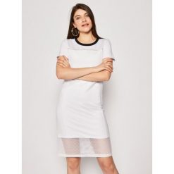 Sukienka codzienna Liu Jo Sport TA0069 J7898. Białe sukienki damskie Liu Jo Sport, na co dzień, m, bez wzorów, z elastanu, sportowe, bez kołnierzyka, bez rękawów, proste. W wyprzedaży za 409,00 zł.