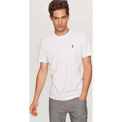 T-shirt w kropki - Biały. Białe t-shirty męskie Reserved, l, w kropki. Za 49,99 zł.