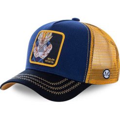 Capslab - Czapka. Czapki damskie CapsLab, z aplikacjami, z tkaniny. Za 129,90 zł.