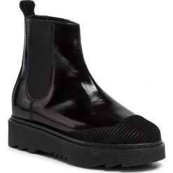 Sztyblety L37 - Lifetime B34SS75 Black. Czarne kozaki damskie L37, na imprezę, ze skóry, bez obcasa, bez zapięcia. W wyprzedaży za 389,00 zł.