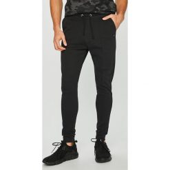 Blend - Spodnie. Czarne spodnie męskie marki Blend, na co dzień, xl, bez wzorów, z bawełny, casualowe. W wyprzedaży za 89,90 zł.