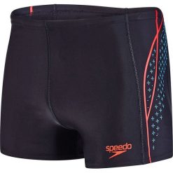 Bokserki kąpielowe. Czerwone kąpielówki męskie marki Speedo, z elastanu. Za 117,56 zł.