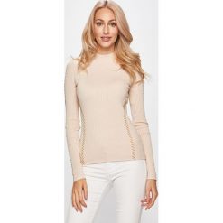 Marciano Guess - Sweter. Różowe swetry damskie MARCIANO GUESS, s, z aplikacjami, z elastanu, bez rękawów, bez kaptura. W wyprzedaży za 439,90 zł.